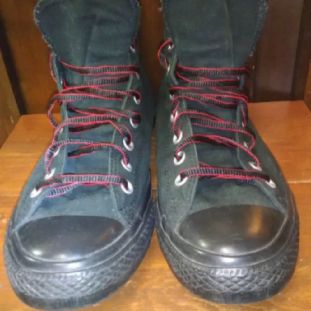 Converse Chuck Taylor All Star  Anarchy Black Red Size 10 Punk Rock Grunge. RARE